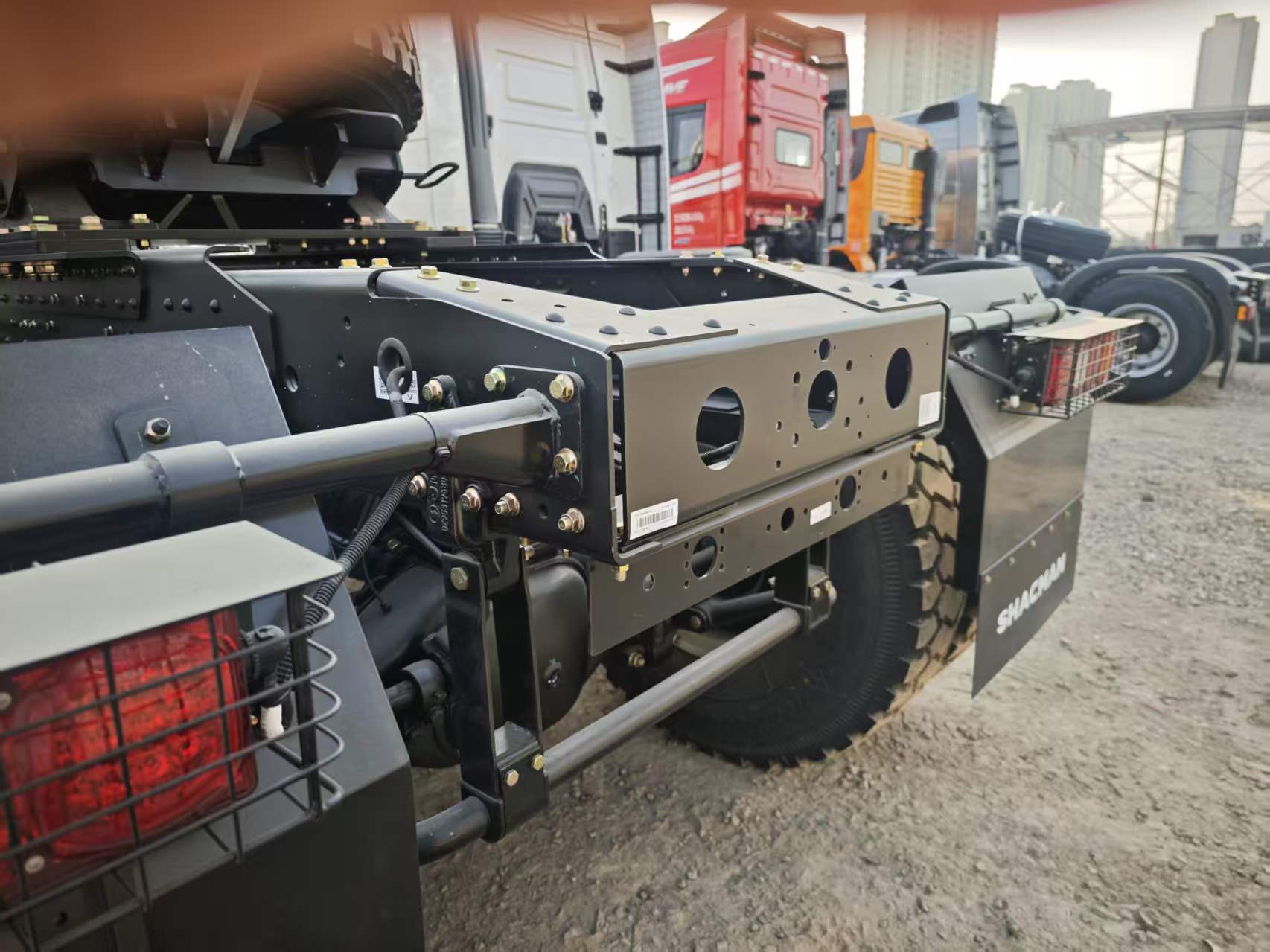Close view of SHACMAN X3000 6x6 tractor fifth-wheel mounting frame and rear chassis